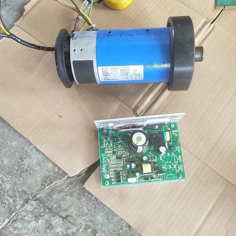 佑美跑步机电机，永磁直流电机 550W DC180V 420--议价商品