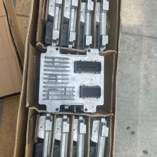 别克通用荣威E83发动机电脑EPU DME 全新电脑--议价商品