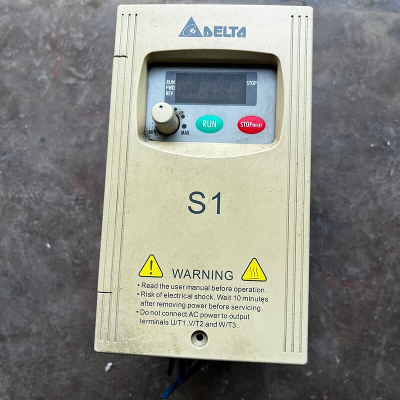 拆机台达S1变频器VFD007S21A 0.75千瓦220--议价商品