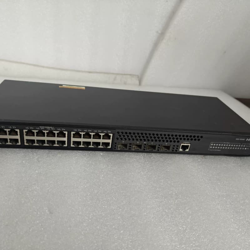 二手 H3C E528C 28口全千兆交换机，带挂耳，实物图--议价商品
