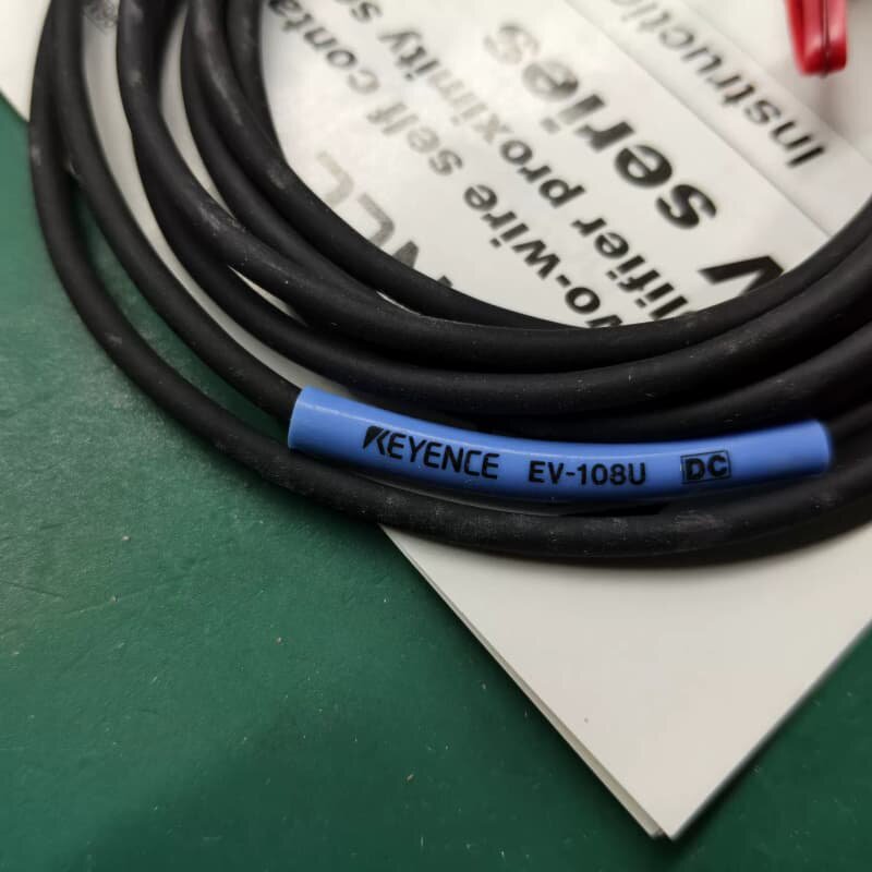 KEYENCE基恩士接近开关EV-108U,DC型,原装正品--议价商品