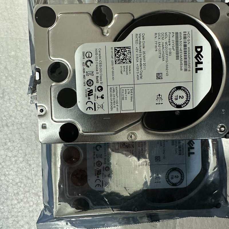 2TB 的 SAS 服务器专用硬盘--议价商品