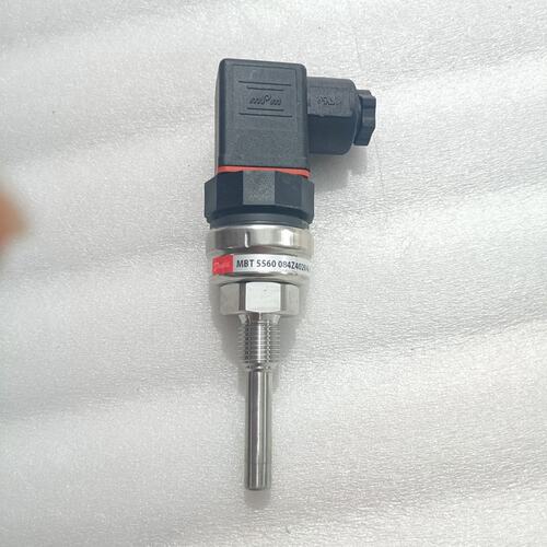 丹佛斯温度传感器MBT5560 084Z4020--议价商品