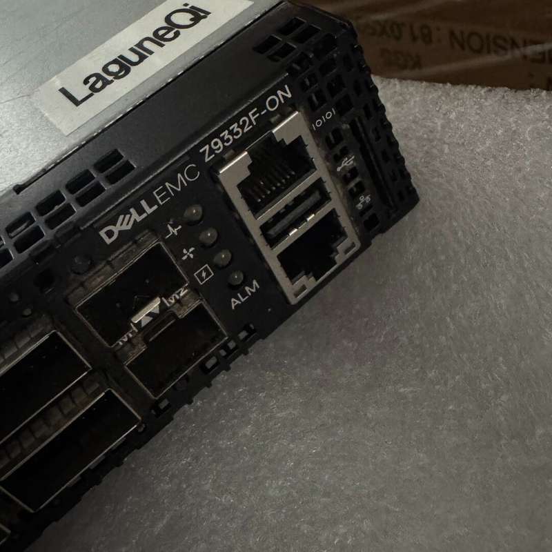 戴尔Z9332F-ON 400G交换机，无尘IDC机房下架，--议价商品