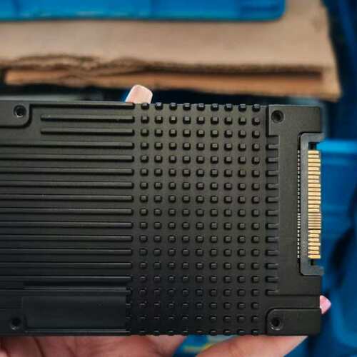 小海豚PBLAZE6 6536 1.6T--议价商品