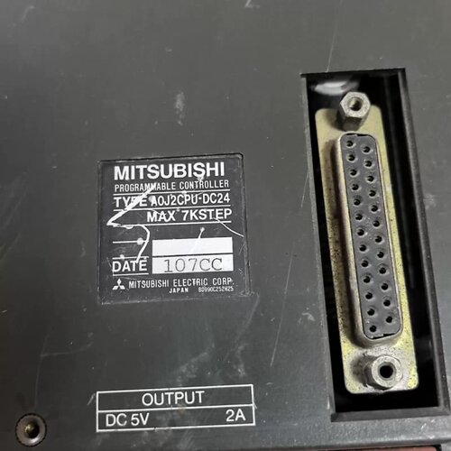 MITSUBISHI三菱PLC A0J2CPU通电如图，其他--议价商品