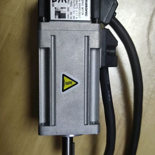 松下电机MSMD012S2U7全新未使用，100W实物拍摄，--议价商品