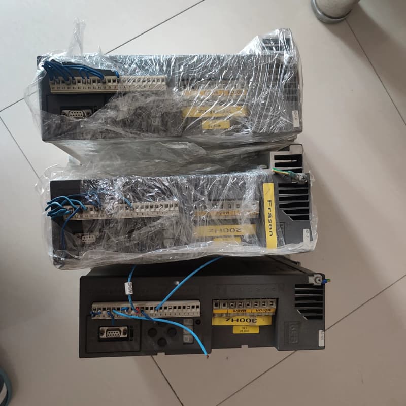 科比F0变频器13.F0.R11-3429 两台 10.F0--议价商品