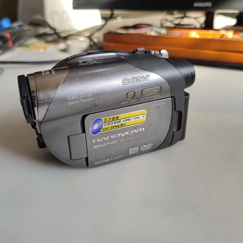 SONY DVR-DVD705数码摄录一体机 机，实--议价商品