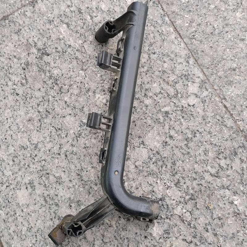 奔腾B70/14款,1.8T线束卡子,原厂拆车--议价商品