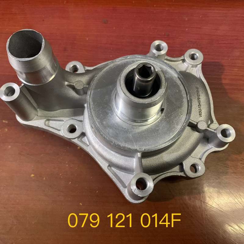 奥迪A8 Q7 途锐 4.2排量 水泵 冷却水泵--议价商品