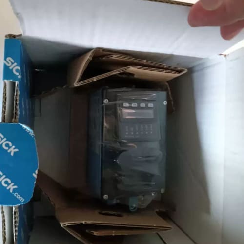 sick西科测距仪DL100-21AA2102全新原装进口，--议价商品