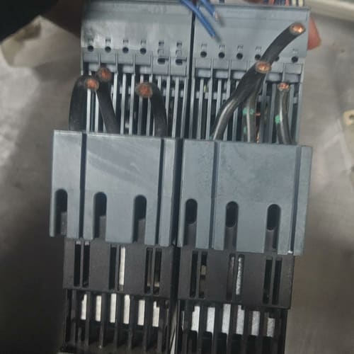 3RW3026-2BB04拆机西门子软启动,成色如图,正品拆--议价商品