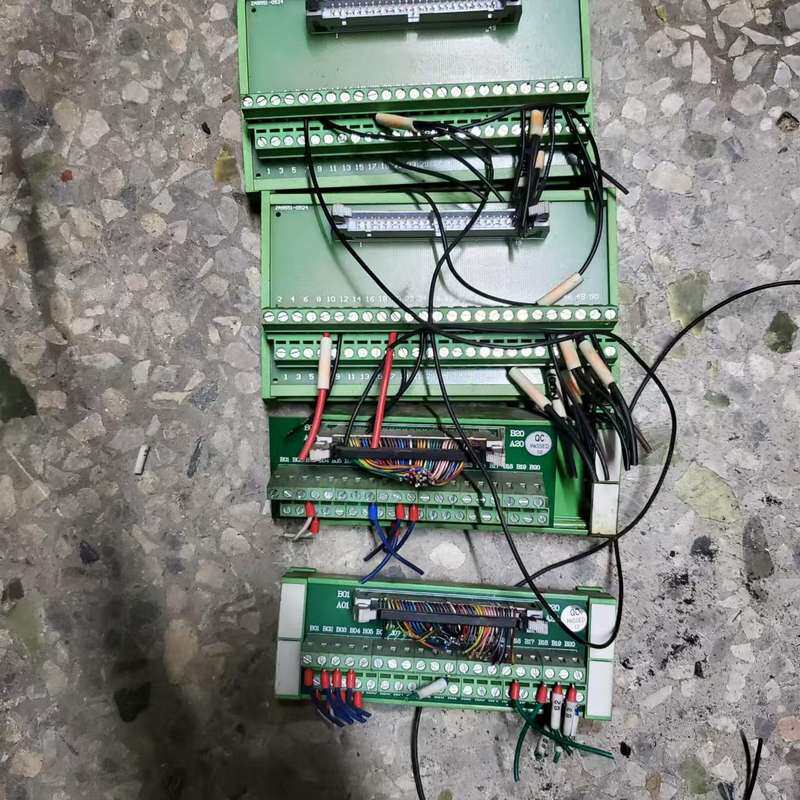 三菱接线板4块打包,实价--议价商品