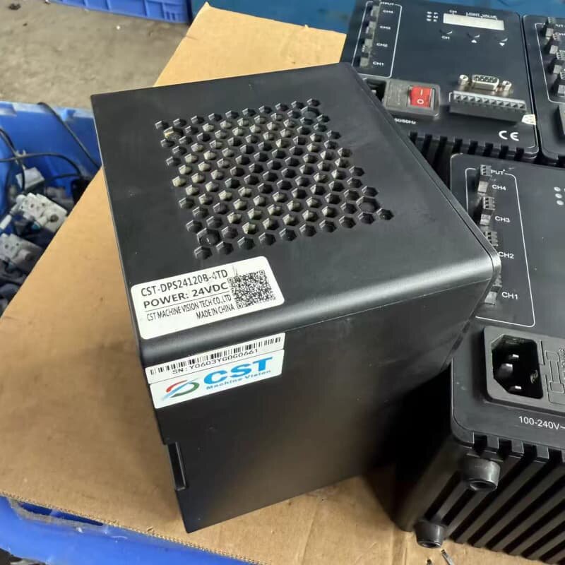 拆机8个二手CST康视达四通道光源灯源控制器XST-DPS2--议价商品
