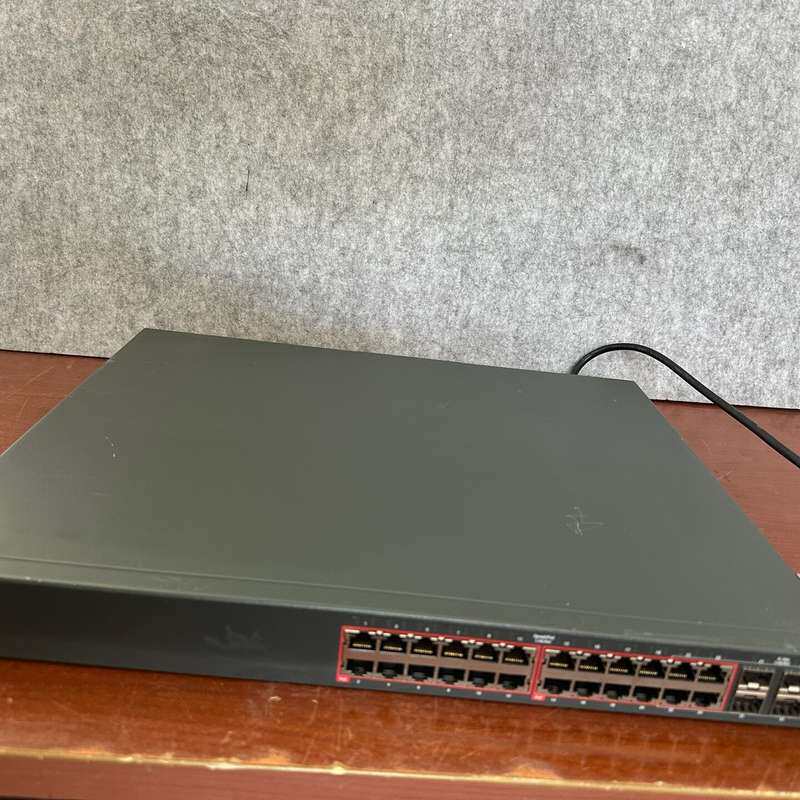 亚美亚AVAYA4524GT-PWR交换机。成色非常好 通电--议价商品