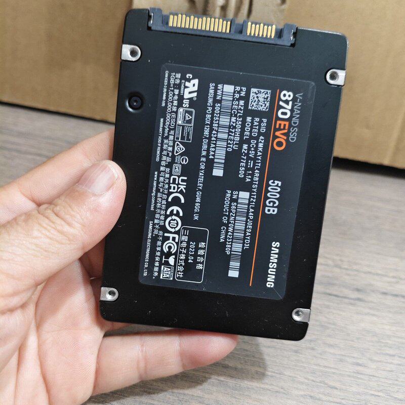 三星870 EVO 500GB固态硬盘,2.5寸SATA接口--议价商品