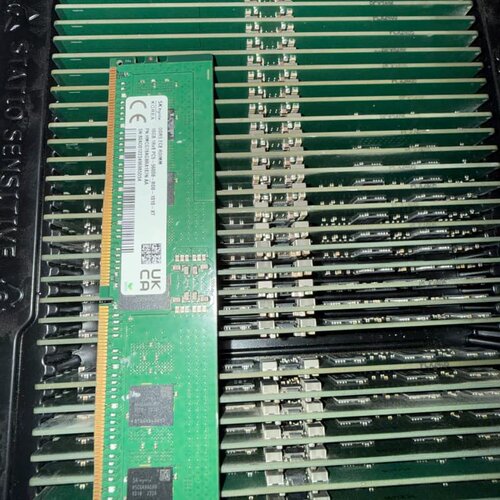 SK海力士16G DDR5 4800 服务器内存条--议价商品