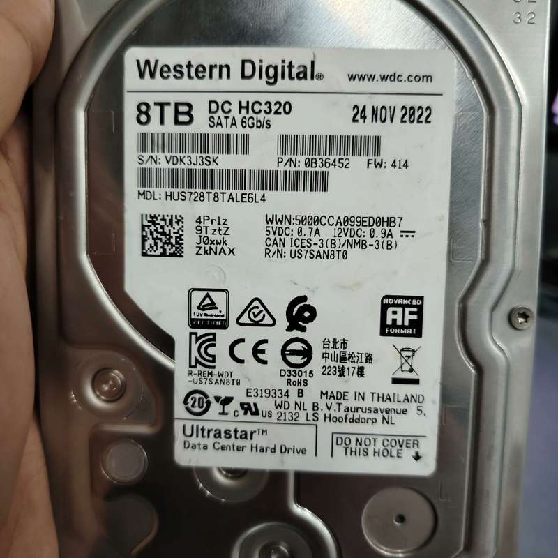 同事被骗，低价出被改标签的西数 wd 8T sata，实物图--议价商品