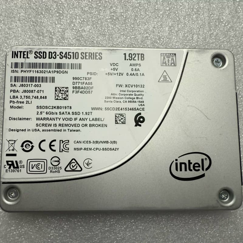 英特尔 1.92T SSD固态硬盘 几乎全新 功能完好。硬--议价商品
