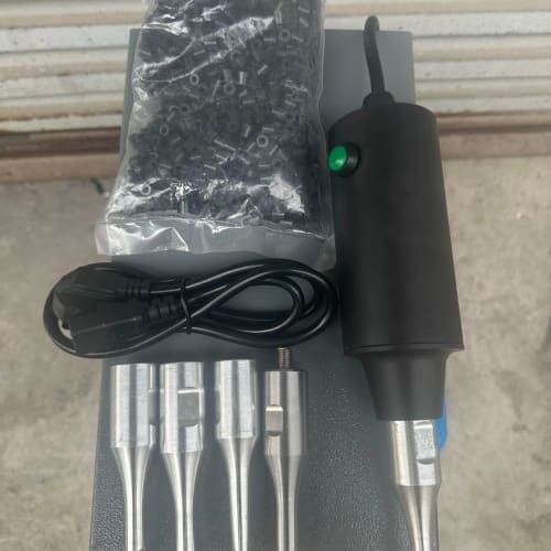 大功率超声波终结者。28k。2000W。超声波焊接机。汽车门--议价商