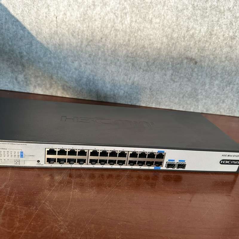 H3C。S1224F。新款交换机。24口全千兆。测试好发货--议价商品