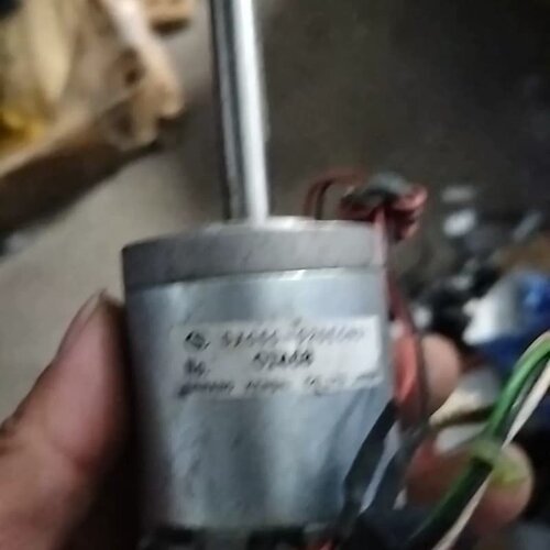 出售一台进口SHINANO直流电机，型号为SH-32468，--议价商品