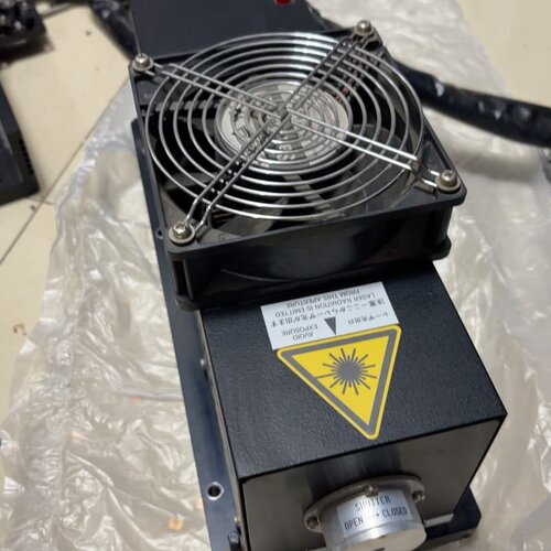 昭和光学 GLG3135 氩离子激光器 ，成色如图功能完好，--议价商品