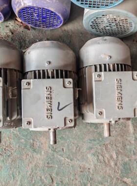 出闲置！西门子三相异步电动机，型号1LE0001-0DB2，--议价商品
