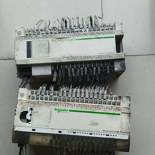 施耐德plc TM218LDA40DR4PHN--议价商品