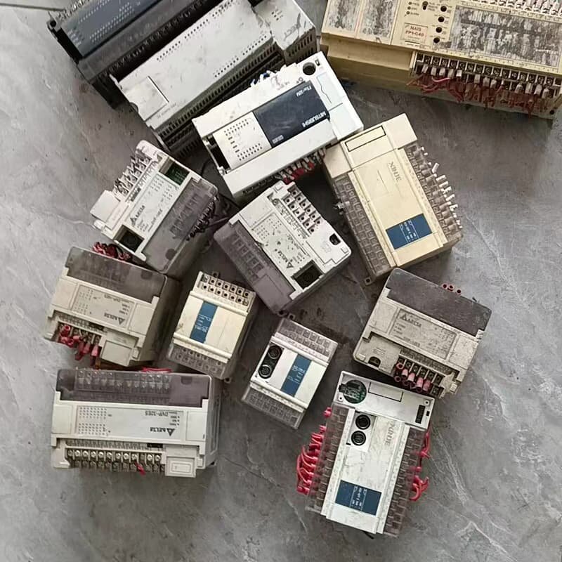 PLC，共计16个品牌看图片，打包出，不包功能，配件机价格出--议