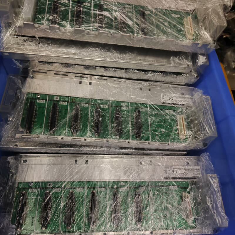 Q35B三菱Q系列PLC基板,设备拆机配件,成色漂亮,功能包--议价商