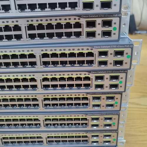 Cisco思科 WS-C3750V2-48PS-S 48口--议价商品