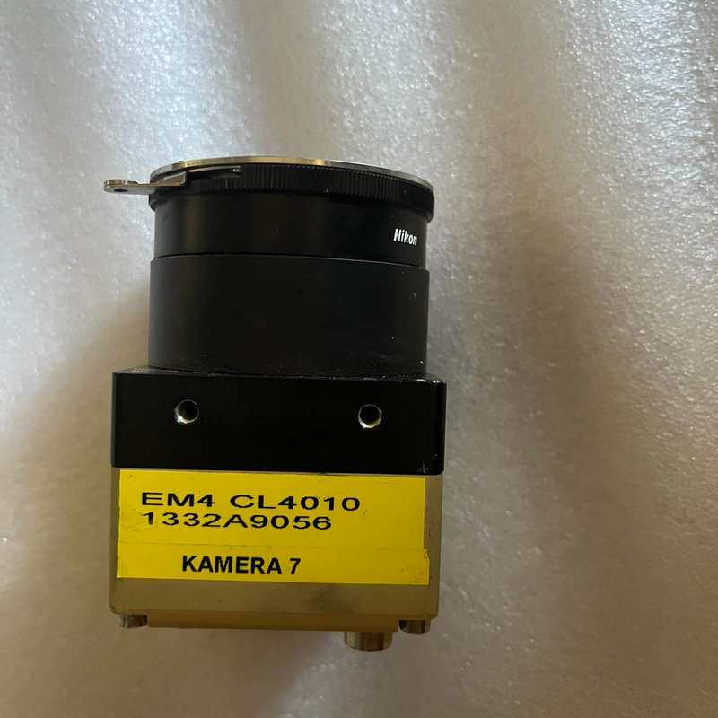 e2v EV71YEM4CL4010-BA0 线阵相机，亮红--议价商品