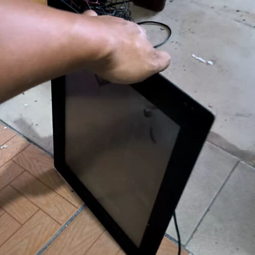 二手工业显示器，不太懂可能是工控触摸屏，15寸大小，带VGA--议