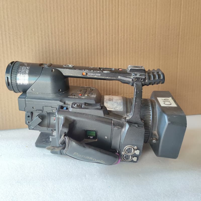 松下AG-HVX203AMC高清机 P2卡两用机--议价商品
