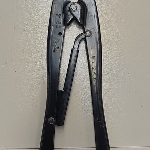 AMP 压线钳 47566-8，20-18 TYPE-F ，--议价商品