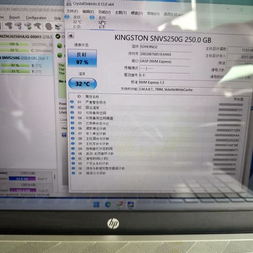 金士顿SNVS250G 250GB M.2 NVMe固态硬盘--议价商品