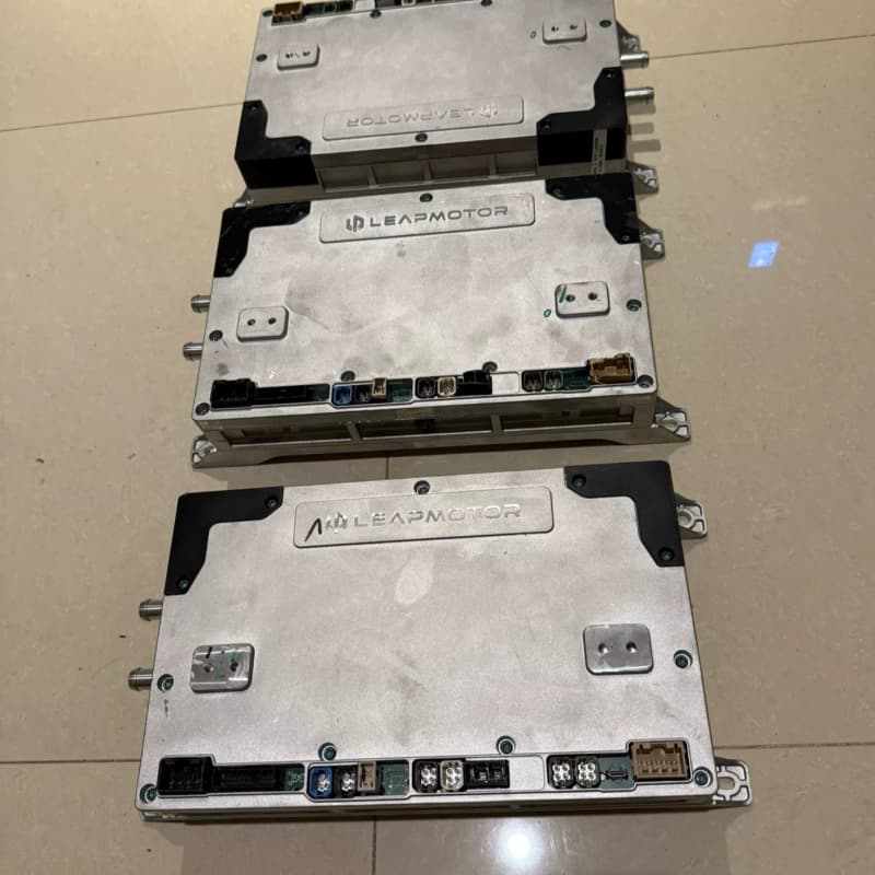 零跑B10 多域融合控制器 智驾座舱集成模块--议价商品