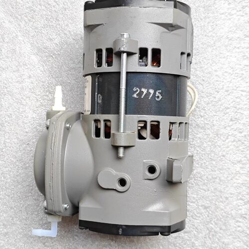 拆机进口THOMAS交流真空泵/采样泵C107CAB18TF--议价商品