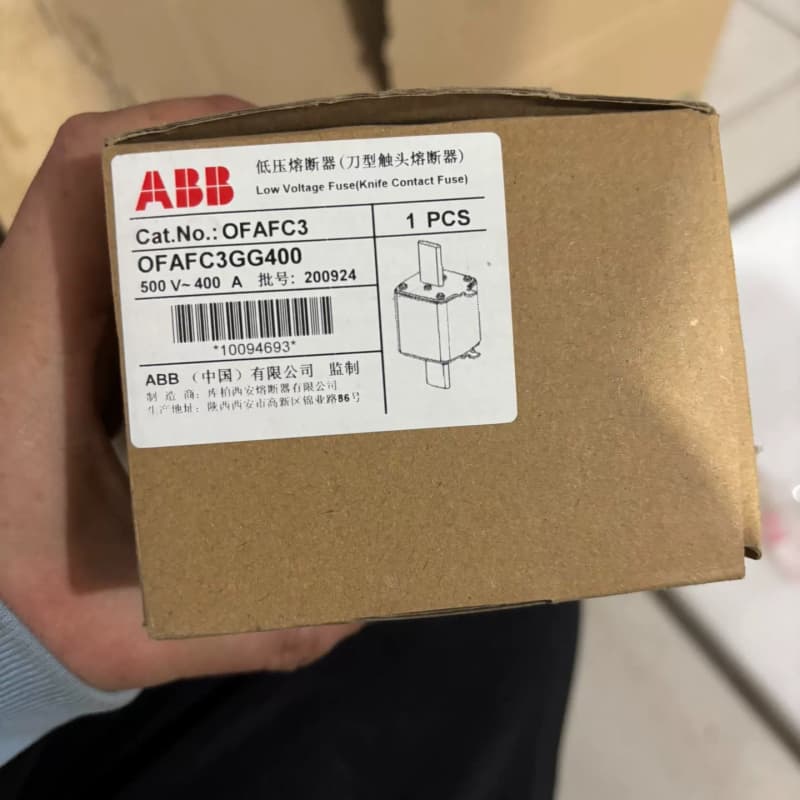 全新ABB OFAFC3GG400低压熔断器(刀型触头熔断器--议价商品