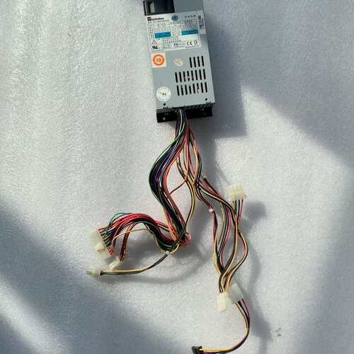 七盟ST-180FUB-05E开关电源，额定180W，小1U--议价商品