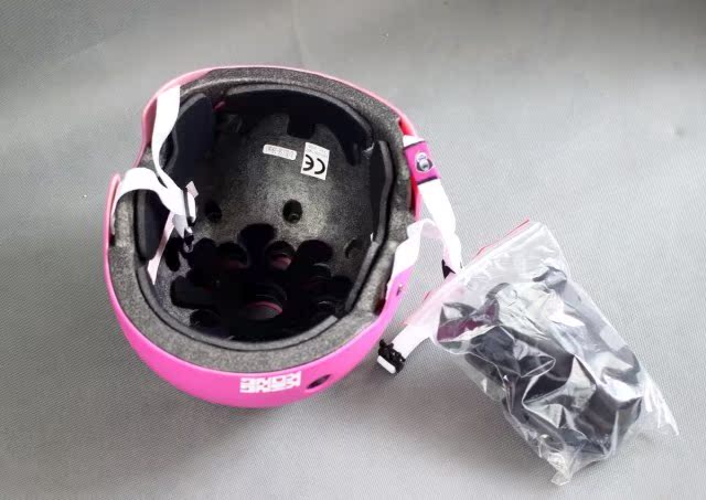 Casque cycliste - Ref 2234762 Image 2