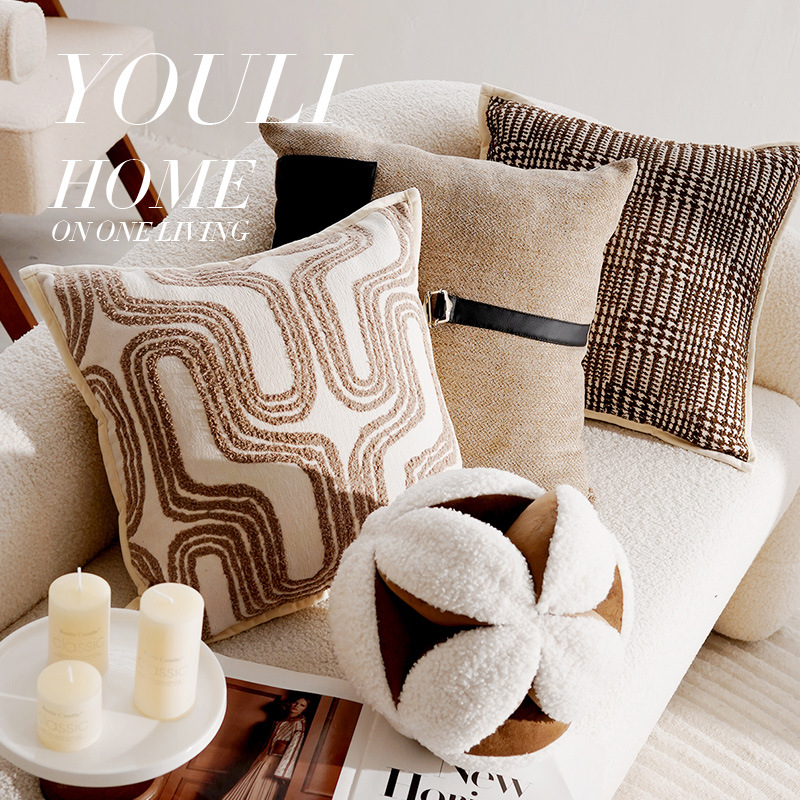 沙发抱枕棕色腰靠枕靠垫飘窗