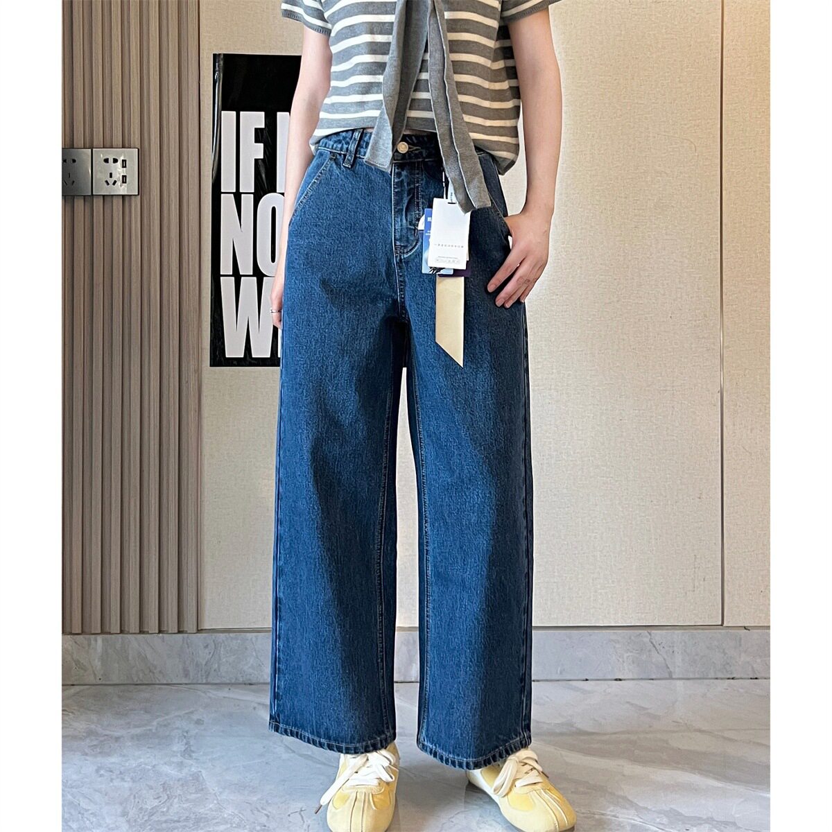 深蓝色。显瘦。无弹牛仔阔腿裤女小个子a字版高腰显瘦九分裤秋冬