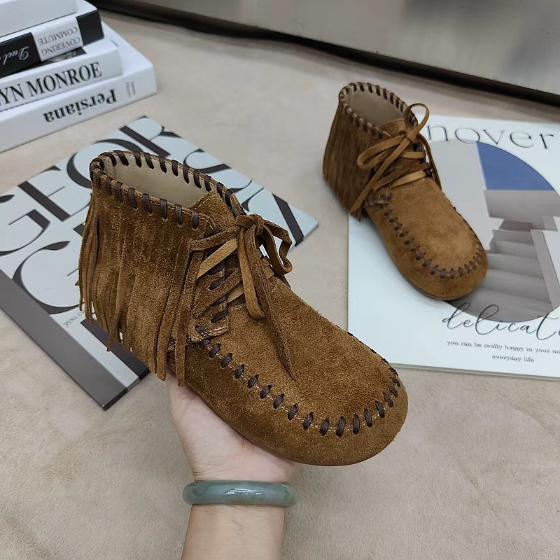 反绒牛皮流苏马丁靴女2025秋冬新款复古圆头系带软底时尚休闲短靴