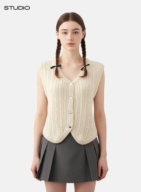 MMCS家无袖V领法式复古温柔风针织衫马甲外搭小个子短款麻花毛衣