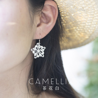 茶花白手工银饰镂空猫咪耳环纯银耳饰可爱小猫锁骨链女生夏日项链