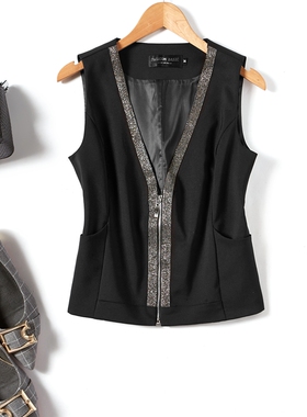 上身巨舒适，巨显瘦！重工钉珠装饰时尚短款女士马甲背心2024秋冬