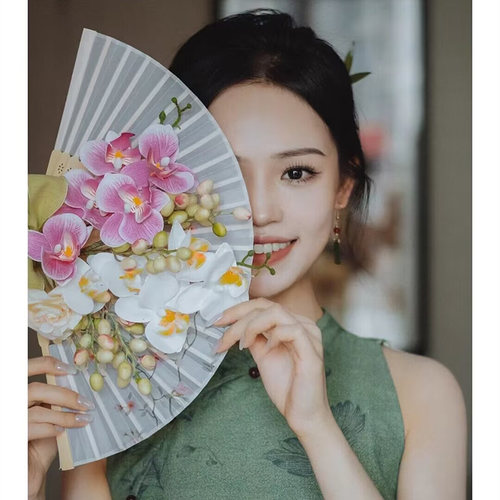 新品新娘折扇手捧花领证订婚晨袍秀禾搭配新中式拍照道具结婚成品